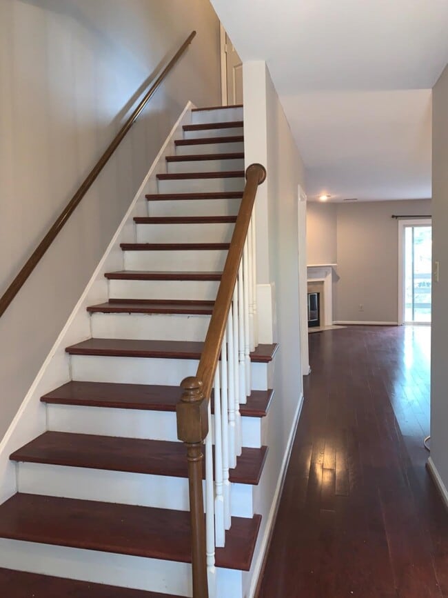 Building Photo - 1129 Turkey Foot Rd