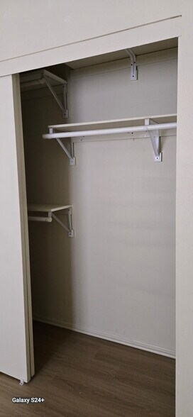 Closet - 733 N Hill Pl