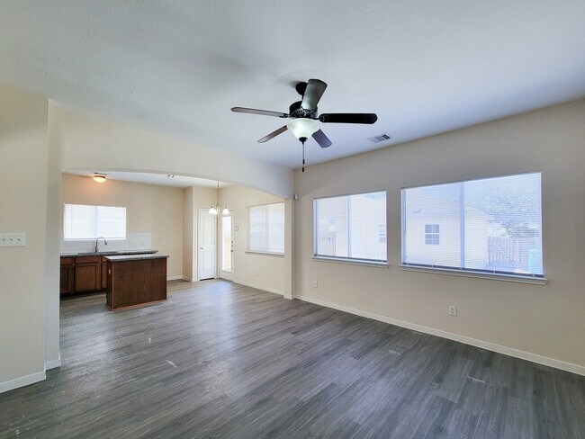 Building Photo - 21818 Grassy Hill Ln