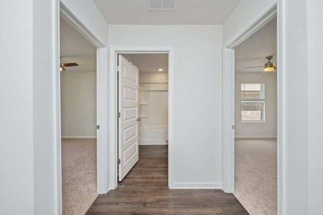 Building Photo - 4603 Reveille Wy