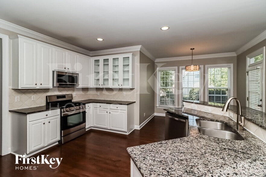 Building Photo - 1426 Wilburn Park Ln NW