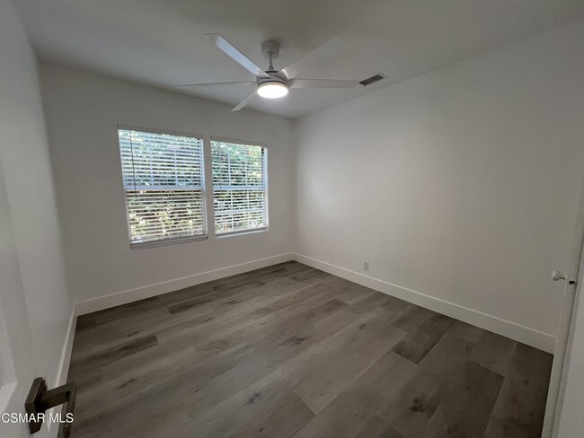 Building Photo - 4934 Enfield Ave