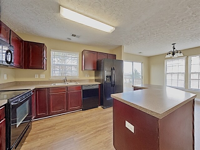 Building Photo - 3631 Mahlon Moore Road