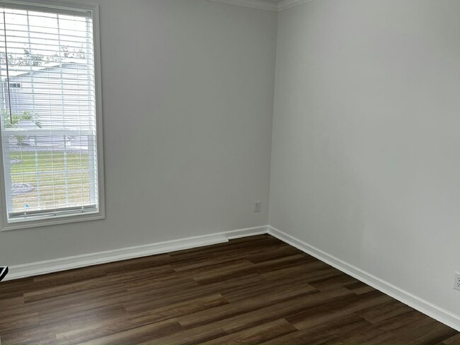 Building Photo - 7978 Yukon Trl