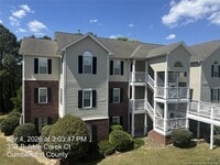 Building Photo - 332 Bubble Creek Ct