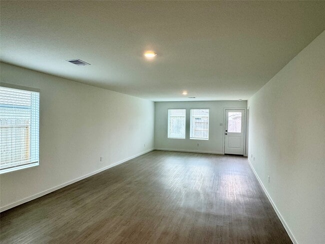 Building Photo - 3044 Angelic Rose Ln