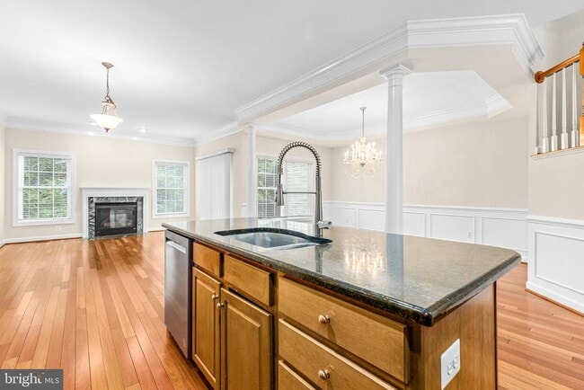 Building Photo - 3836 Elmwood Towne Way