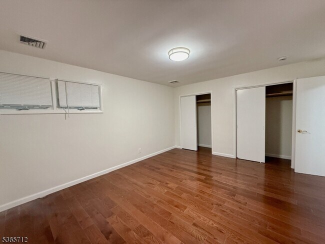 Building Photo - 53 Pine Grove Rd