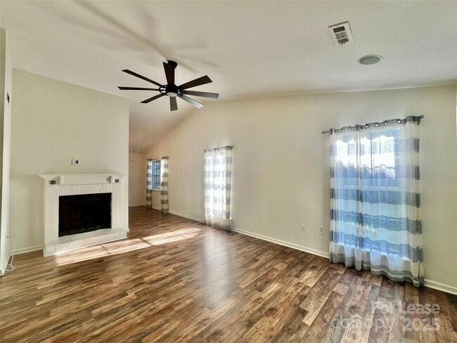 Building Photo - 12318 Delcorte Ln