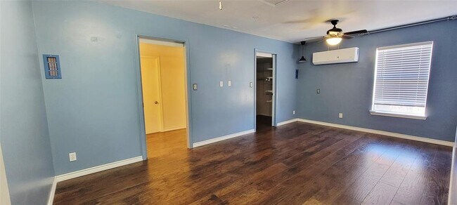 Building Photo - 750 Caylor Cove