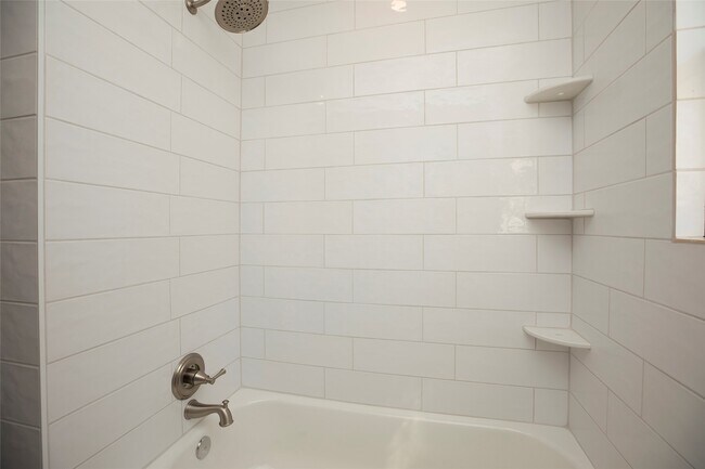 Building Photo - 1202 Birdsall St