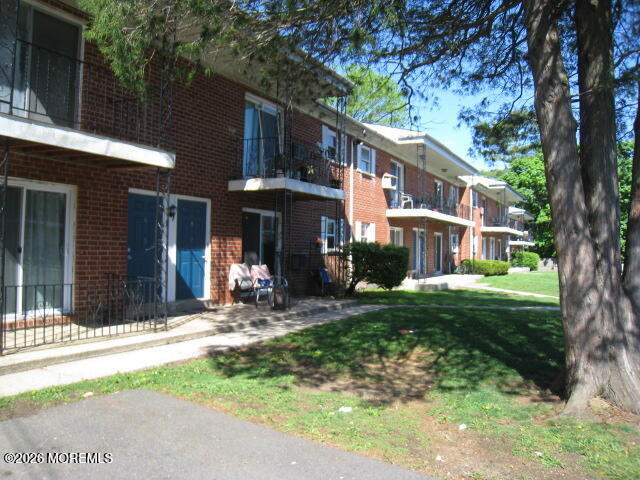 Building Photo - 45 Broad St