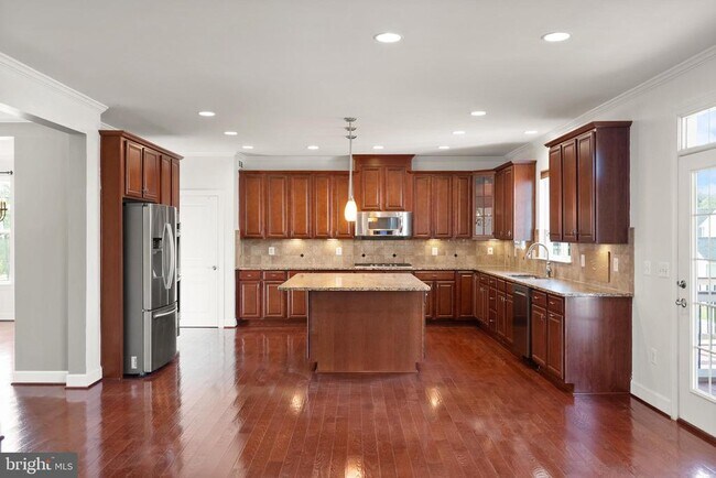 Building Photo - 5666 Spriggs Meadow Dr