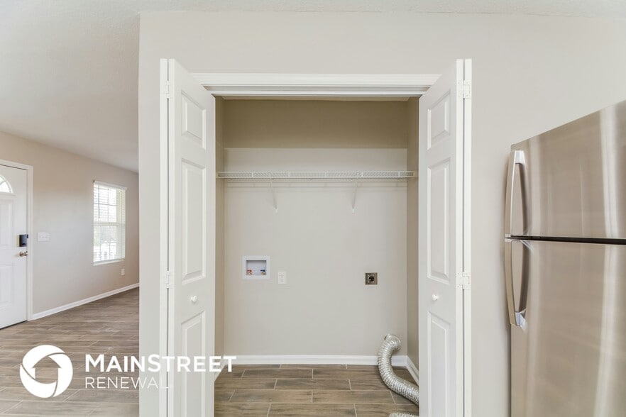 Building Photo - 508 Hunter Way