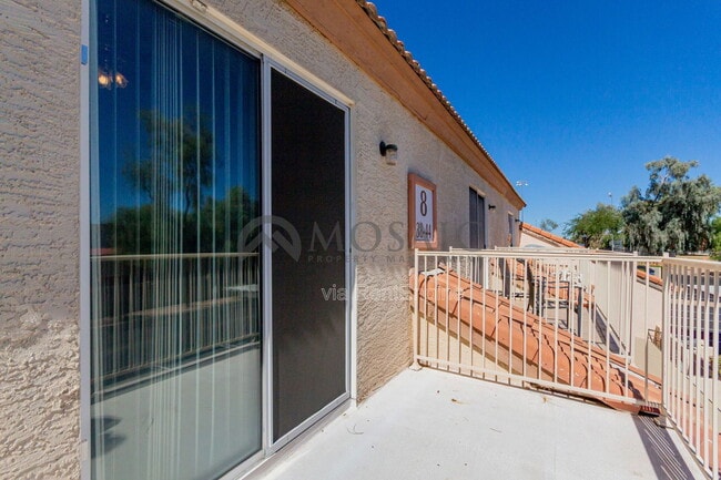 Building Photo - 5808 E Brown Rd