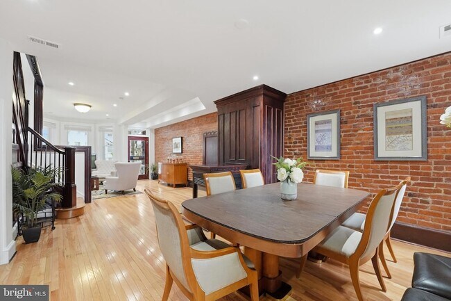 Building Photo - 56 Adams St NW