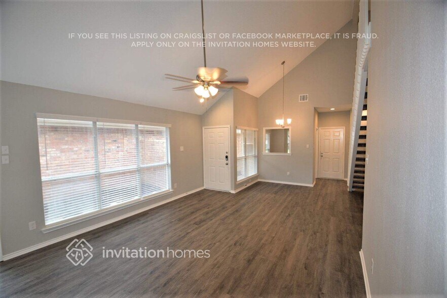 Building Photo - 3807 Branch Hollow Cir
