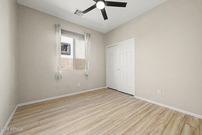 Building Photo - 15207 W Windward Ave