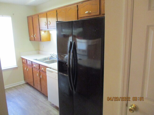 Building Photo - 112-A Acacia Ct