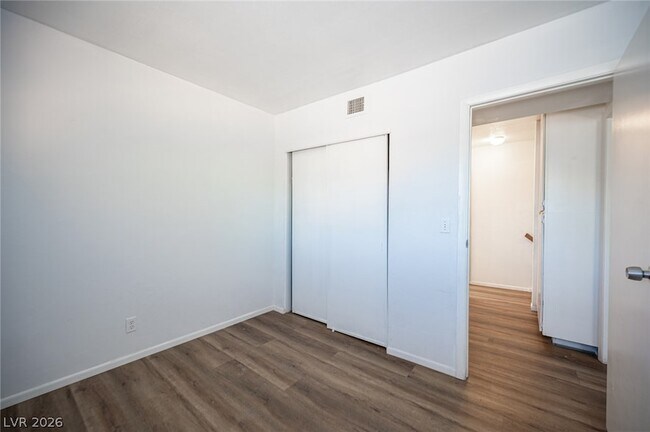 Building Photo - 1428 Lorilyn Ave