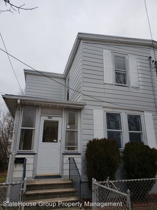 Primary Photo - 3 br, 1 bath House - 1003 W 4th St EGWST