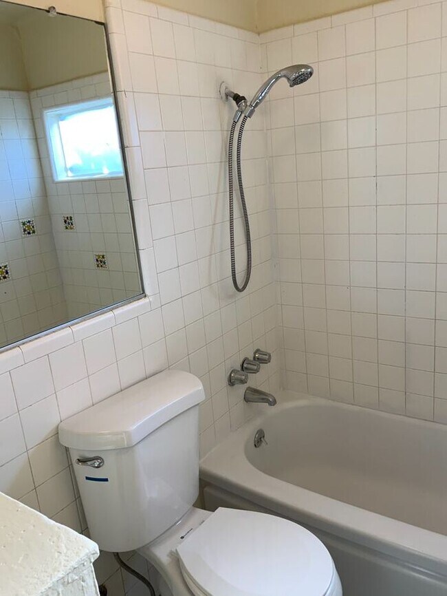 Building Photo - 407 N Washington St