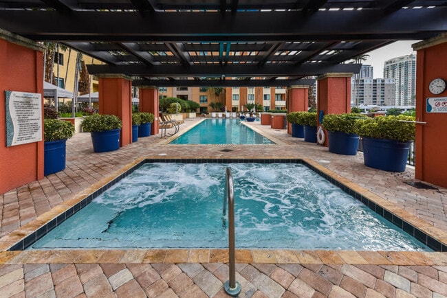 Building Photo - 110 N Federal Hwy