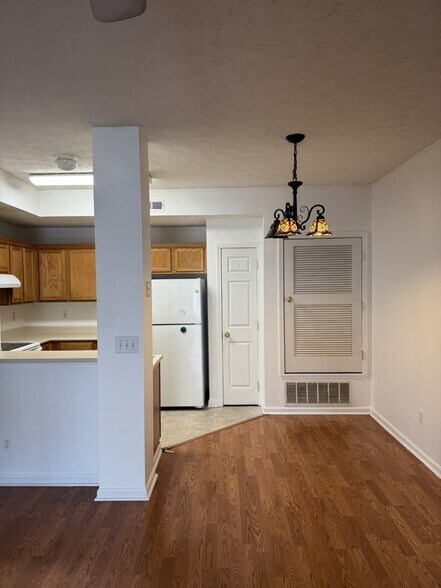 Building Photo - 13408 Prospect Glen Way