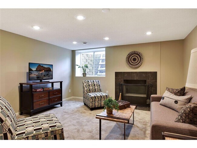 Building Photo - 27405 Pine Bend