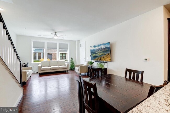 Building Photo - 13389 Launders St