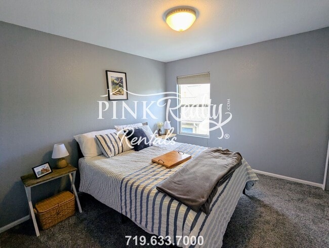 Building Photo - 2465 Gilpin Ave
