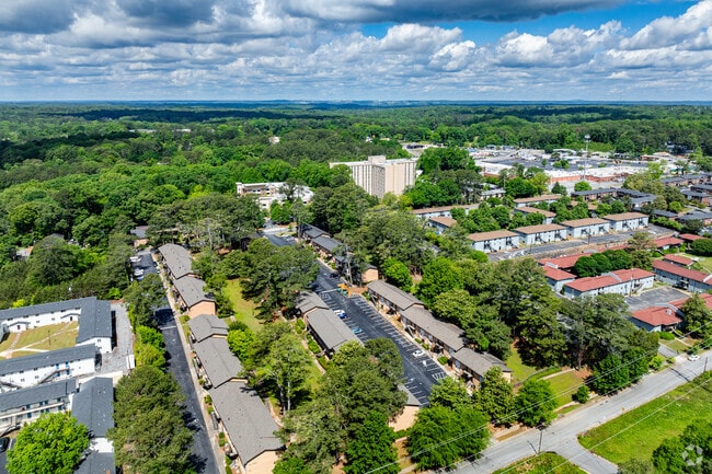 Primary Photo - 1890 House