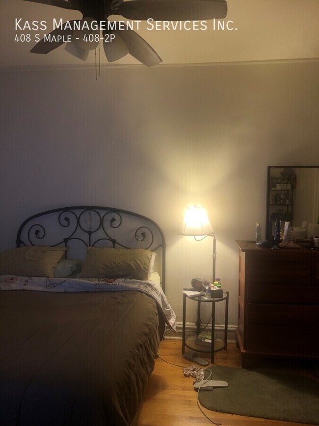 Building Photo - 408 S Maple Ave