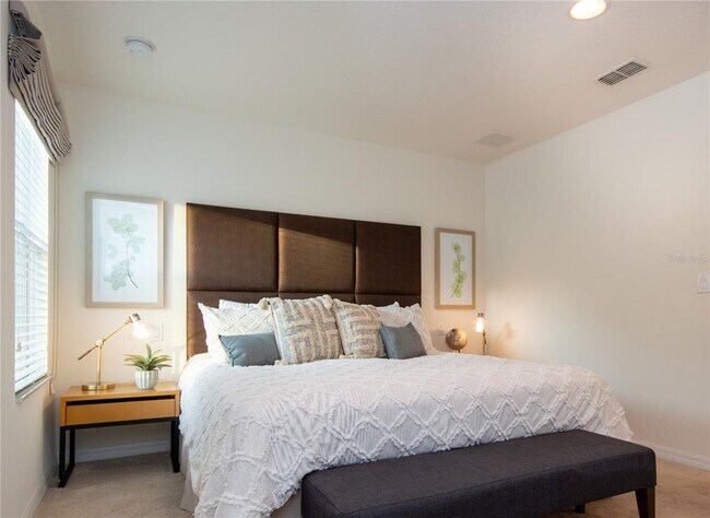 Building Photo - 3050 Yellow Lantana Ln