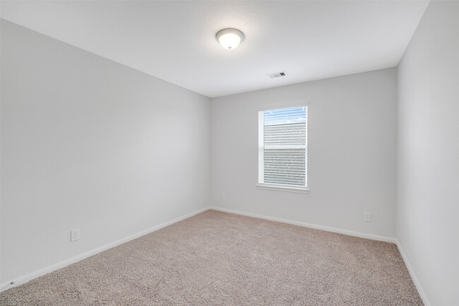 Building Photo - 2445 Whisper Frst Dr