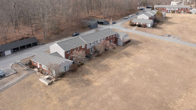 Building Photo - 86 Old Farms Ln