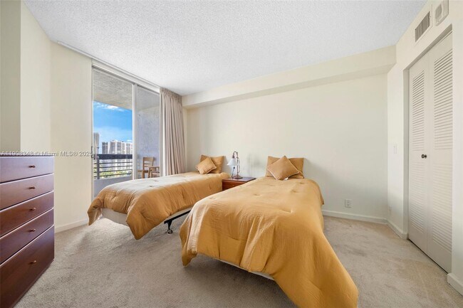 Building Photo - 3400 NE 192 St