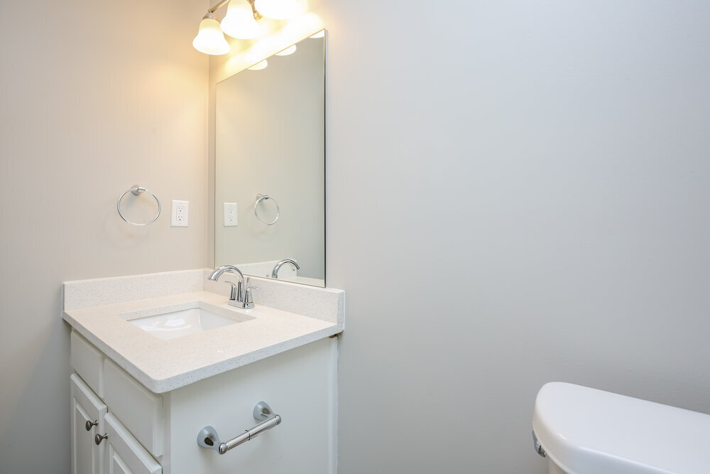 Building Photo - 1370 Ox Bridge Way NW