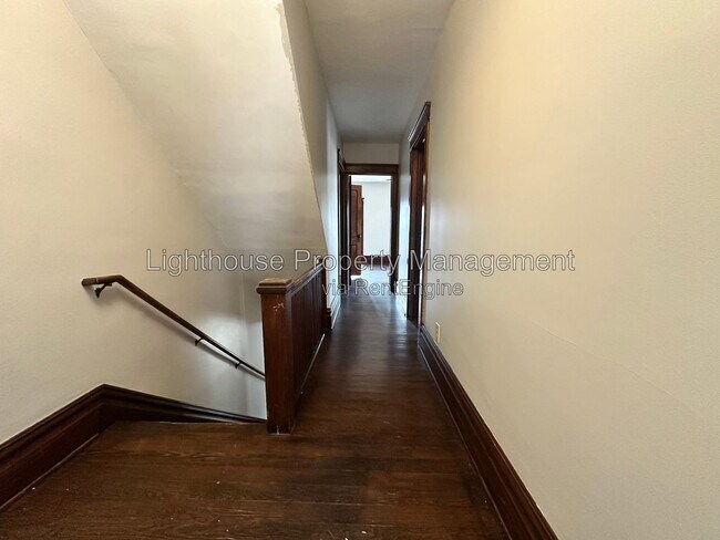 Building Photo - 9 Groveland St