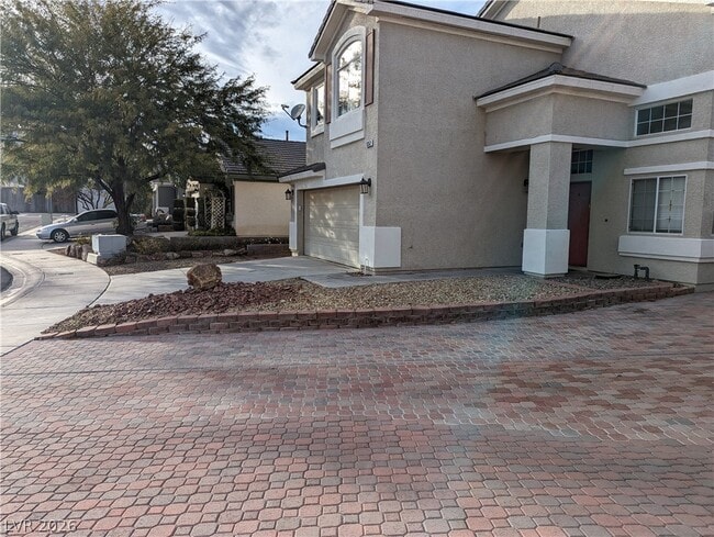 Building Photo - 9352 Villa Tuscany Ave