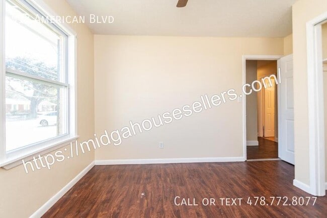 Building Photo - 513 American Blvd
