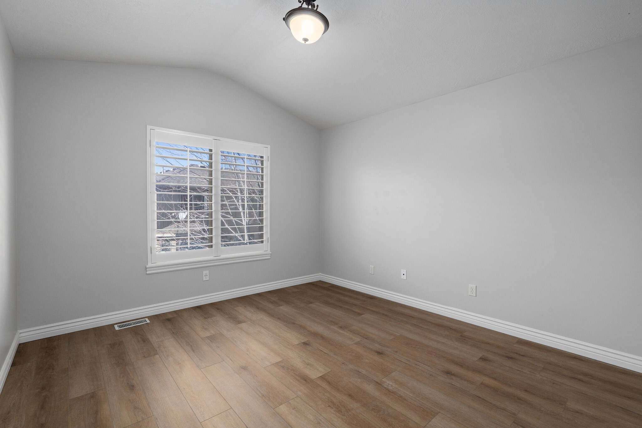 Building Photo - 7178 S 420 E