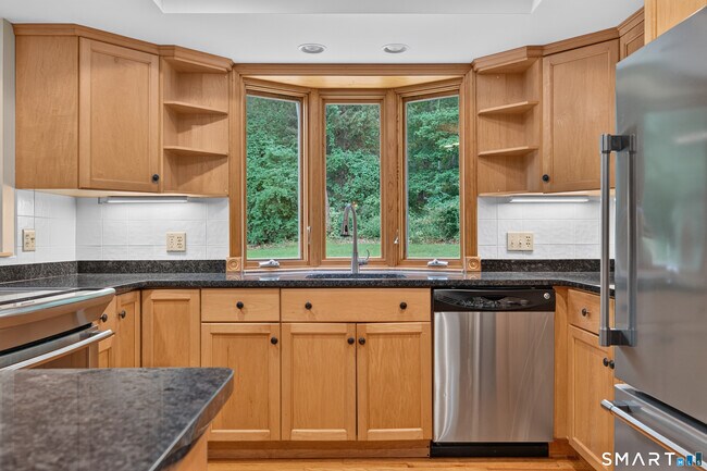 Building Photo - 68 Otter Cove Dr