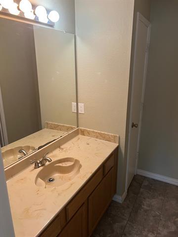 Building Photo - 1718 Doubletree Dr