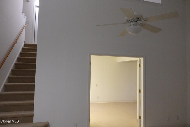 Building Photo - 10 Residence Inn Dr