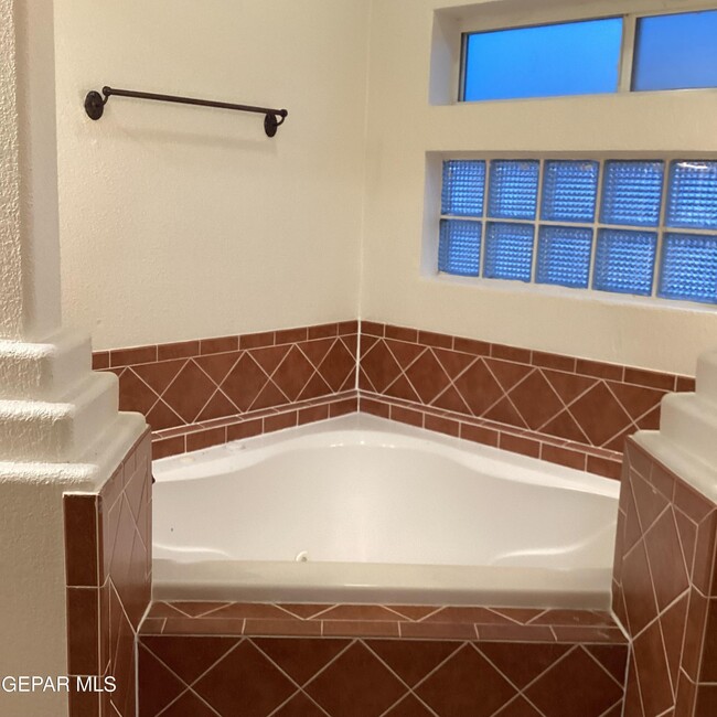 Building Photo - 12744 Tierra Alyssa Dr