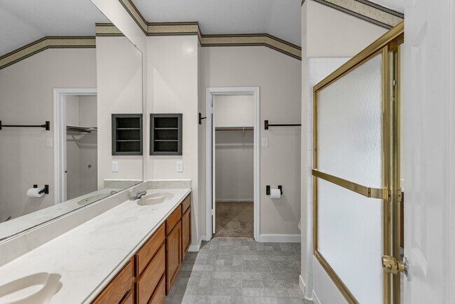 Building Photo - 19403 Bristlestar Dr