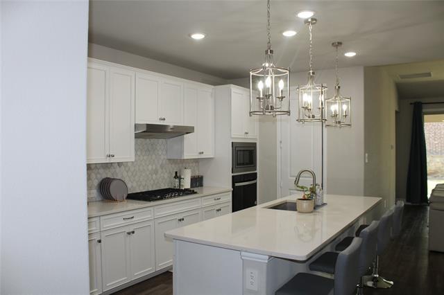 Building Photo - 2648 Acadia Dr