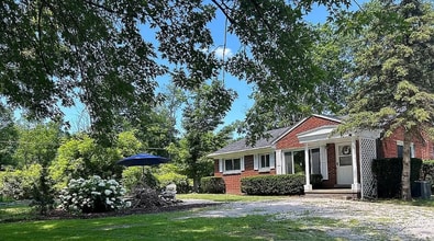 Building Photo - 8701 Brookville Rd