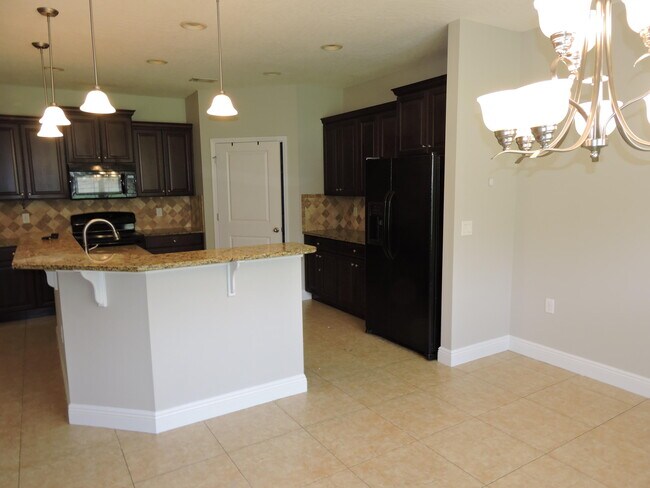 Building Photo - 4587 Ashton Cir